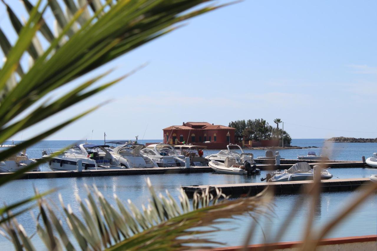 Bed & Breakfast L'uliveto & Pool Marzamemi