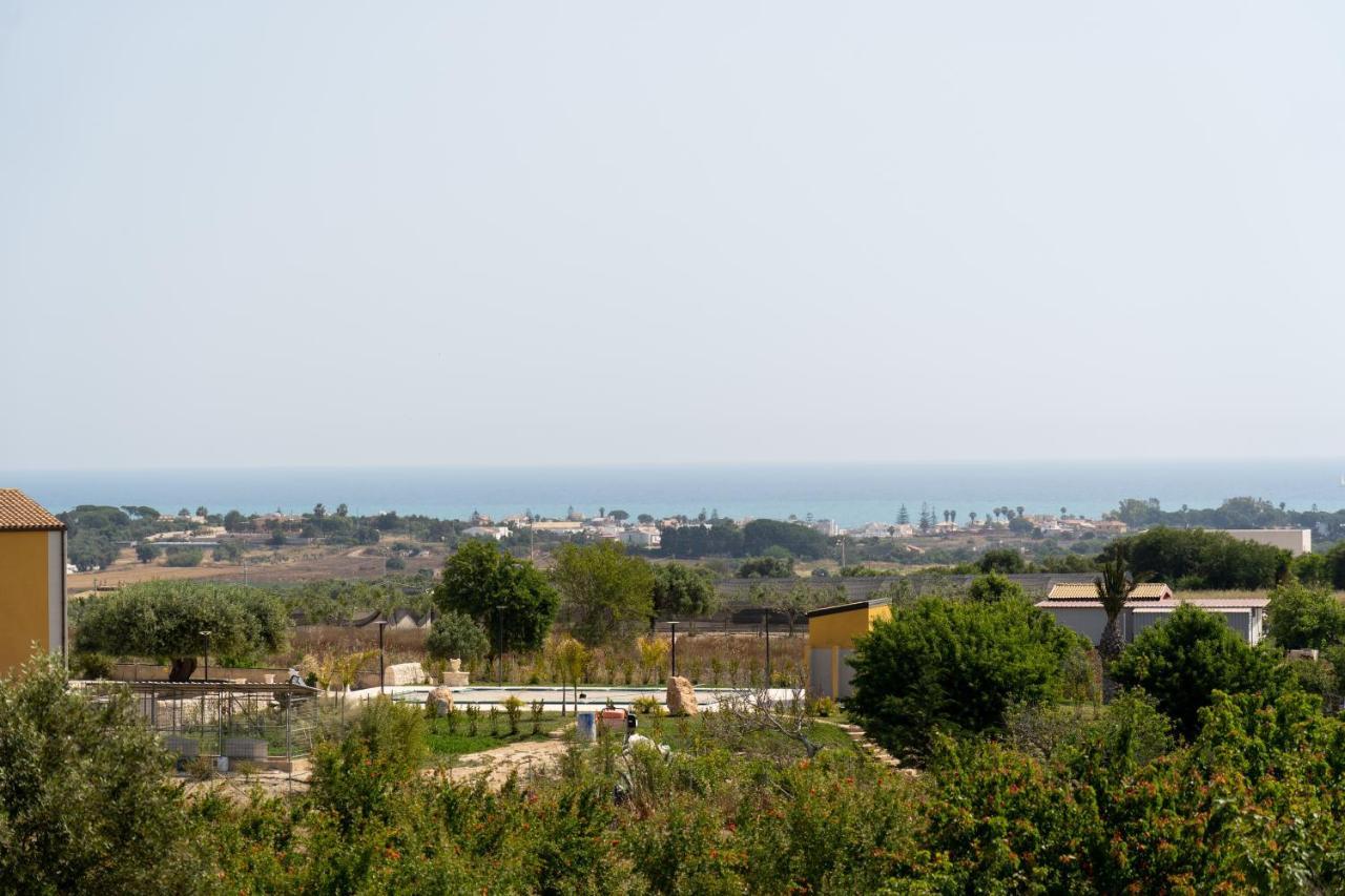 L'uliveto & Pool Bed & Breakfast *